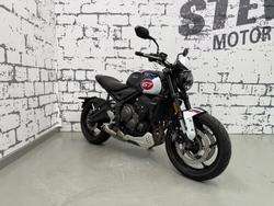 Triumph Trident 660 Triple Tribute Edition