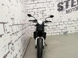 2024 Triumph Trident 660 Triple Tribute Edition Trident White