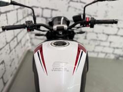 2024 Triumph Trident 660 Triple Tribute Edition Trident White