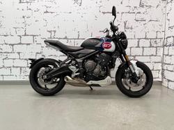 2024 Triumph Trident 660 Triple Tribute Edition Trident White