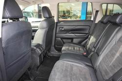 2020 Mitsubishi Outlander LS