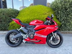 Ducati 959 Panigale (red)