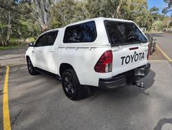 2023 Toyota Hilux SR