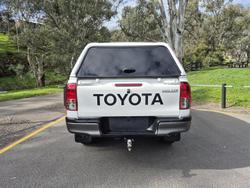 2023 Toyota Hilux SR