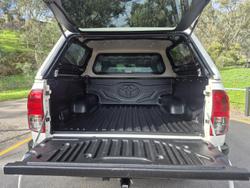 2023 Toyota Hilux SR
