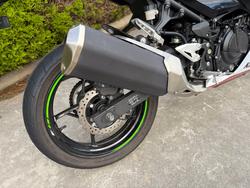 2022 Kawasaki NINJA 400 SE Green