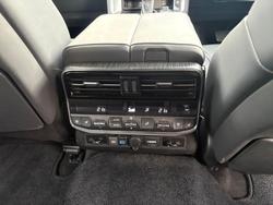 2023 Toyota Landcruiser Sahara ZX