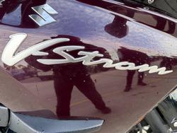 2009 Suzuki DL1000 V-STROM Red