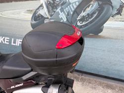 2009 Suzuki DL1000 V-STROM Red