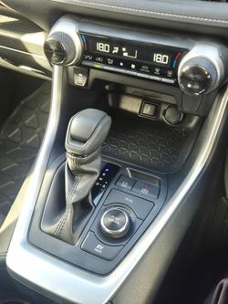 2022 Toyota RAV4 GX