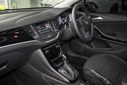 2016 Holden Astra R