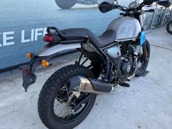 2022 ROYAL ENFIELD (SEE ALSO ENFIEL HIMALAYAN BASE E5 GREY
