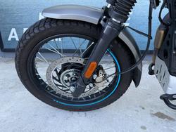 2022 ROYAL ENFIELD (SEE ALSO ENFIEL HIMALAYAN BASE E5 GREY