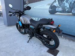 2022 ROYAL ENFIELD (SEE ALSO ENFIEL HIMALAYAN BASE E5 GREY