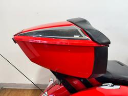 2016 Victory CROSS COUNTRY TOUR RED