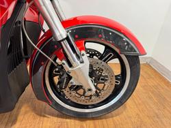 2016 Victory CROSS COUNTRY TOUR RED