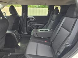 2022 Mitsubishi Outlander LS
