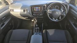 2017 Mitsubishi Outlander LS Safety Pack
