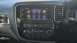2017 Mitsubishi Outlander LS Safety Pack