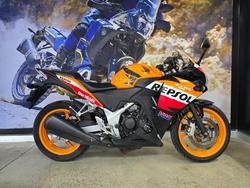 Honda CBR250R (abs)