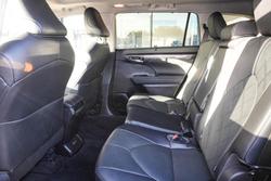 2023 Toyota Kluger Grande