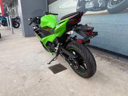2024 Kawasaki NINJA 400 Green