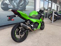 2024 Kawasaki NINJA 400 Green