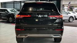 2025 Mitsubishi Outlander PHEV Exceed Tourer