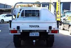 2021 Toyota Hilux SR5