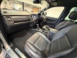 2020 Ford Everest Titanium