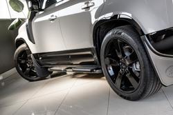 2026 Land Rover Defender 110 D350 X-Dynamic HSE