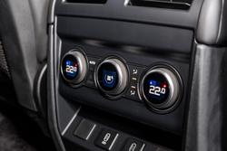 2026 Land Rover Defender 110 D350 X-Dynamic HSE