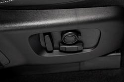 2026 Land Rover Discovery D350 Dynamic SE