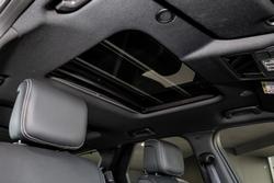 2026 Land Rover Discovery D350 Dynamic SE