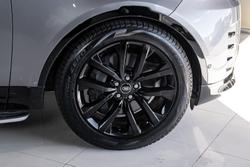 2026 Land Rover Discovery D350 Dynamic SE