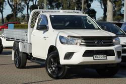 2023 Toyota Hilux SR