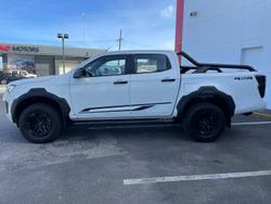 2025 Isuzu D-MAX BLADE