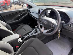 2017 HYUNDAI i30 ACTIVE