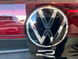 2025 Volkswagen Touareg R