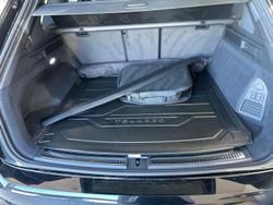 2025 Volkswagen Touareg R