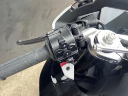 2026 CFMOTO 675SR-R SR White