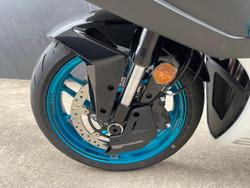 2026 CFMOTO 675SR-R SR White