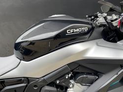 2026 CFMOTO 675SR-R SR Black