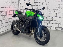 Kawasaki Z900 (ZR900S)