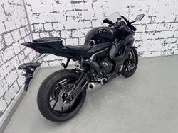 2025 Yamaha YZF-R7 LAMs YZF-R Black