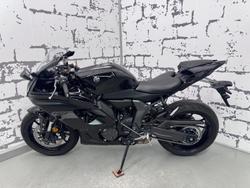 2025 Yamaha YZF-R7 LAMs YZF-R Black