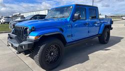 2022 Jeep Gladiator Night Eagle