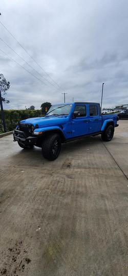 2022 Jeep Gladiator Night Eagle