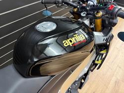 2022 APRILIA TUONO V4 FACTORY Black