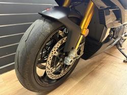 2022 APRILIA TUONO V4 FACTORY Black